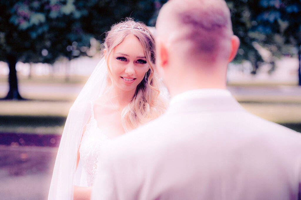 Hochzeitsfotograf Heidelberg - BrautpaaFirstlook -Primary 005_FancyWeddings