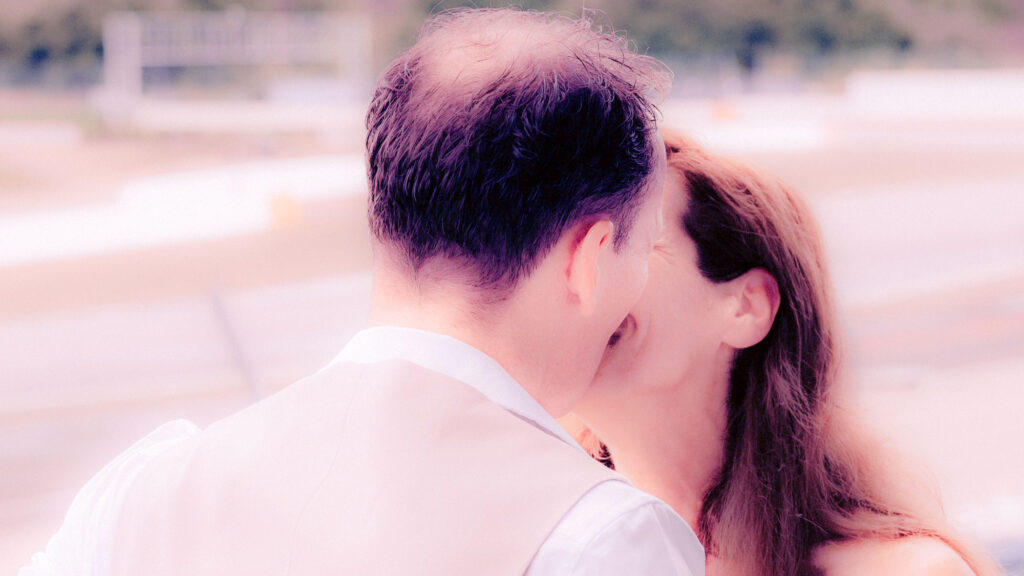 Hochzeitsfotograf_Heidelberg_Hochzeitsfotograf Freie Trauung am Hockenheimring - Freie Trauung iconic_FancyWeddings